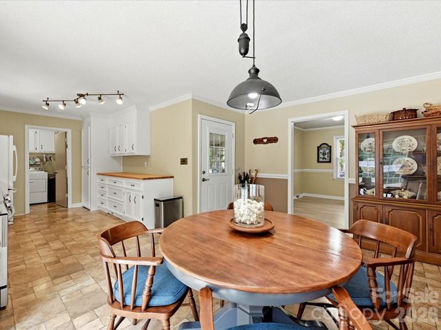 8812 Crestwood Drive, Mount Pleasant, NC 28124