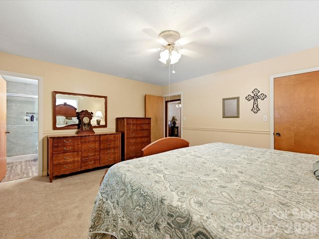 8812 Crestwood Drive, Mount Pleasant, NC 28124