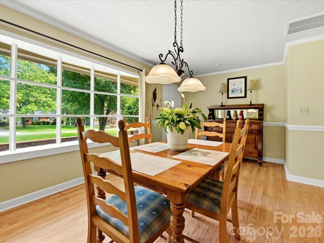 8812 Crestwood Drive, Mount Pleasant, NC 28124