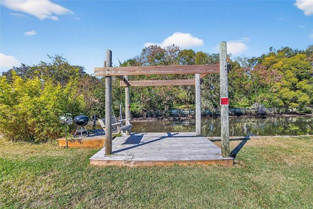 8615 PARKWAY CIRCLE, Riverview, FL 33569