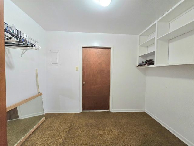 607 S Main Street, Dayton, TX 77535