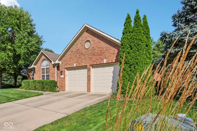 7701 Donegal Drive, Indianapolis, IN 46217