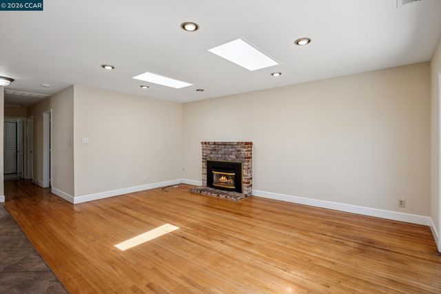 6163 BRITTANY, Newark, CA 94560