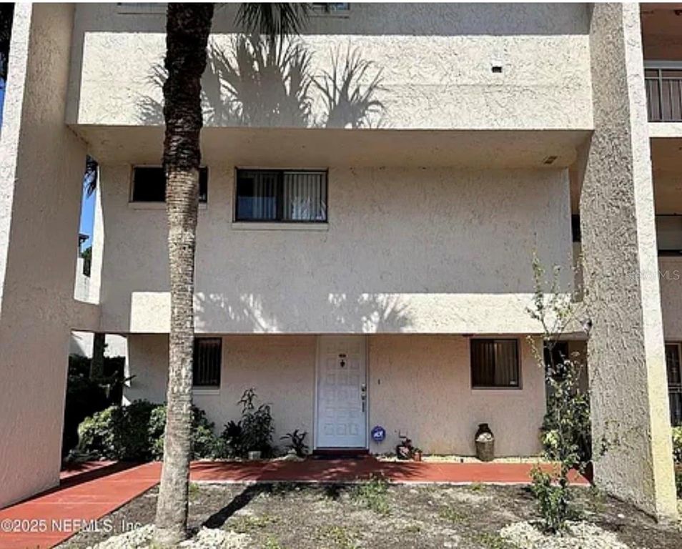 1162 CARMEL CIRCLE 100, Casselberry, FL 32707