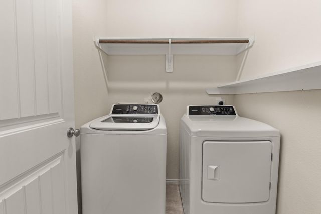 3715 White Gardenia Lane, Richmond, TX 77406