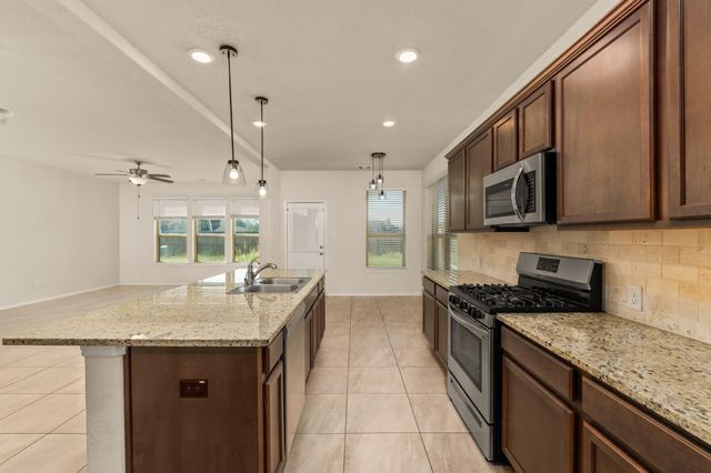 3715 White Gardenia Lane, Richmond, TX 77406