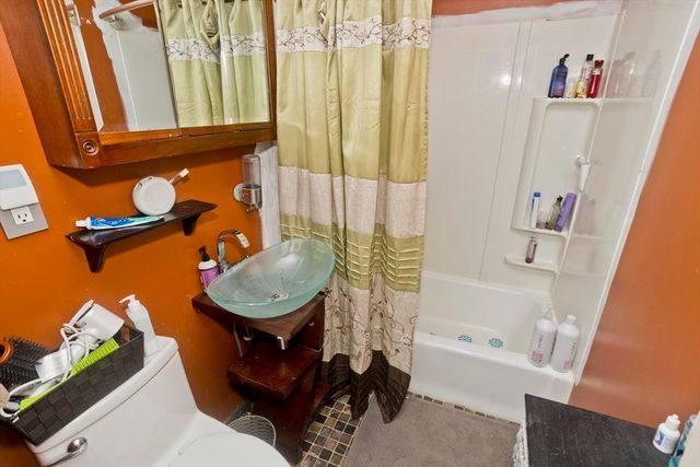 84 George Street, Westfield, MA 01085