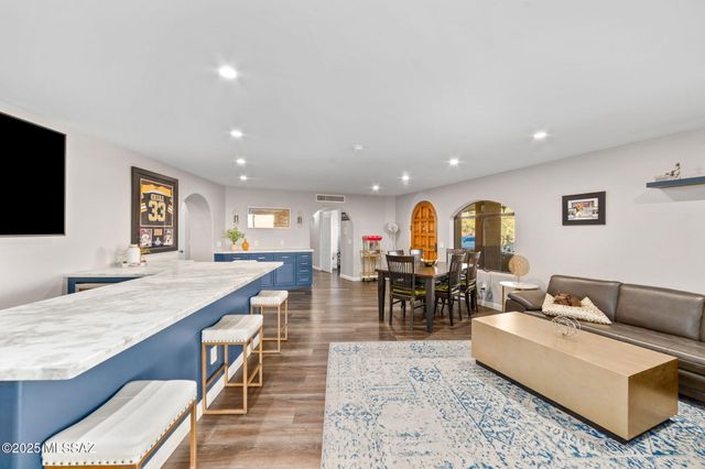 4821 E Winged Foot Place, Tucson, AZ 85718