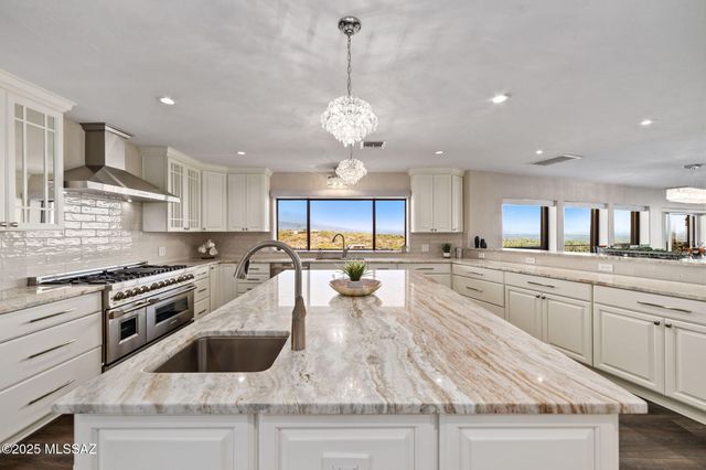 4821 E Winged Foot Place, Tucson, AZ 85718