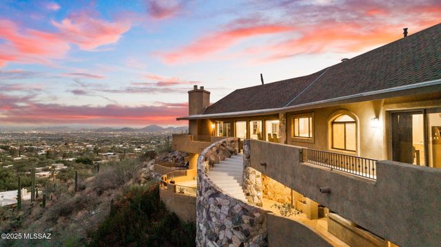 4821 E Winged Foot Place, Tucson, AZ 85718