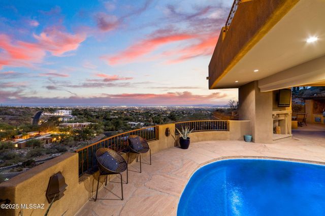 4821 E Winged Foot Place, Tucson, AZ 85718