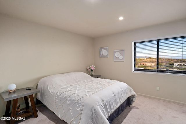 4821 E Winged Foot Place, Tucson, AZ 85718