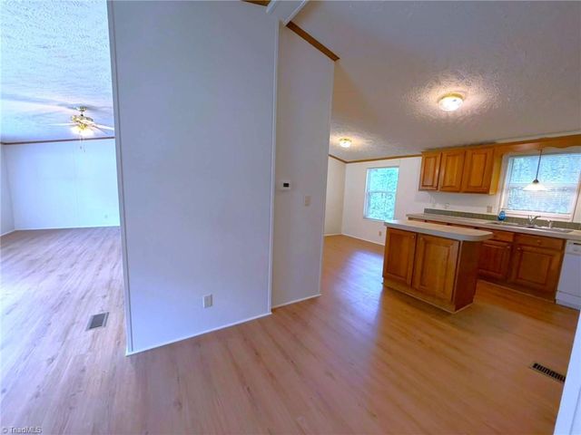 1042 Wells Creek Road, Madison, NC 27025