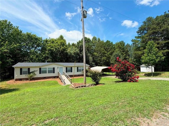 1042 Wells Creek Road, Madison, NC 27025