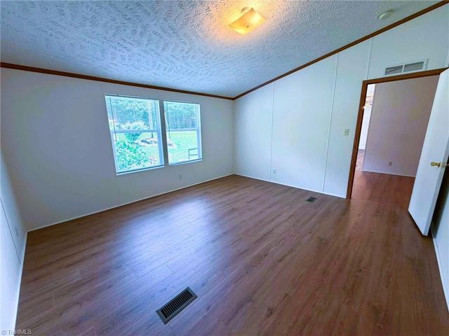 1042 Wells Creek Road, Madison, NC 27025