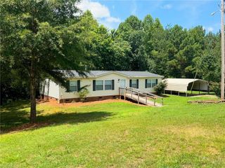 1042 Wells Creek Road, Madison, NC 27025