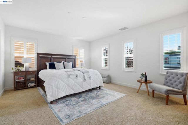 4958 Trescott Ct, Dublin, CA 94568