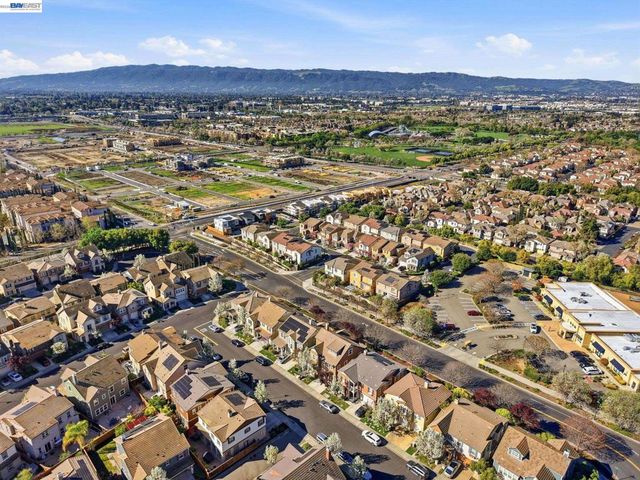 4958 Trescott Ct, Dublin, CA 94568