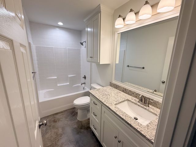200 N Dallas Street 112, Rice, TX 75155