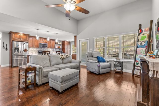 68 Buster Ridge Lane, Ringgold, GA 30736