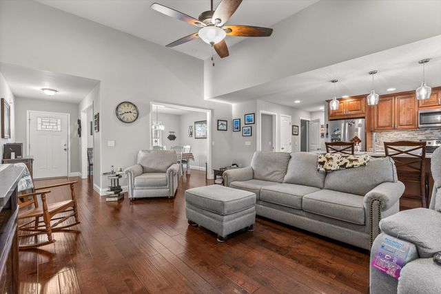 68 Buster Ridge Lane, Ringgold, GA 30736