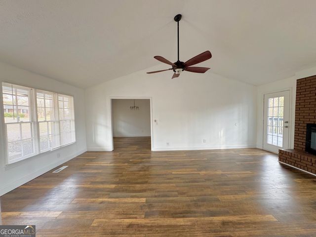 5409 Mill Valley Drive, Douglasville, GA 30135