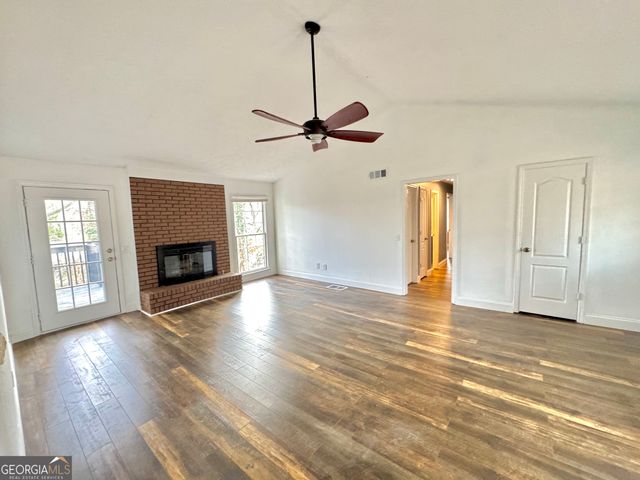 5409 Mill Valley Drive, Douglasville, GA 30135