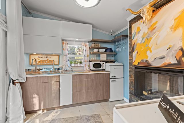 4800 Camellia Dr., Myrtle Beach, SC 29577