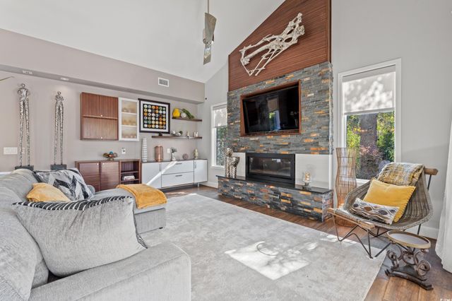 4800 Camellia Dr., Myrtle Beach, SC 29577