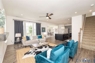 8160 Lyman Ct, Mechanicsville, VA 23116