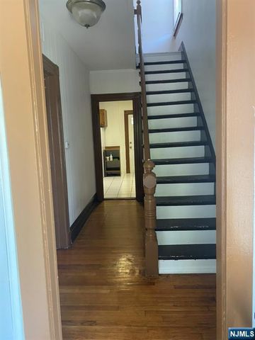 140 Phelps Avenue, Englewood, NJ 07631