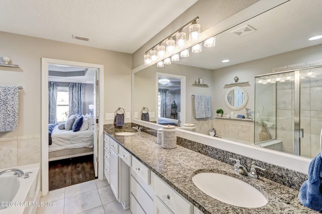 7025 PEPPERCORN Court, Jacksonville, FL 32258