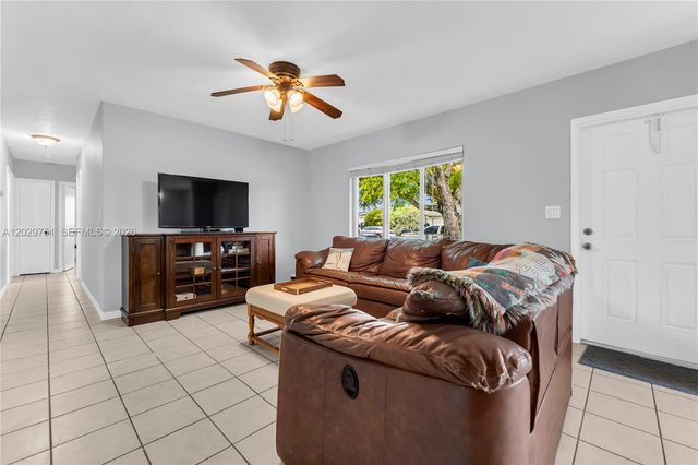 5101 SW 127th Pl, Miami, FL 33175