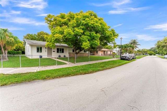 5101 SW 127th Pl, Miami, FL 33175