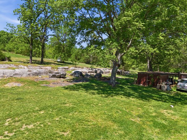 1840 Rock Springs Rd, Watertown, TN 37184