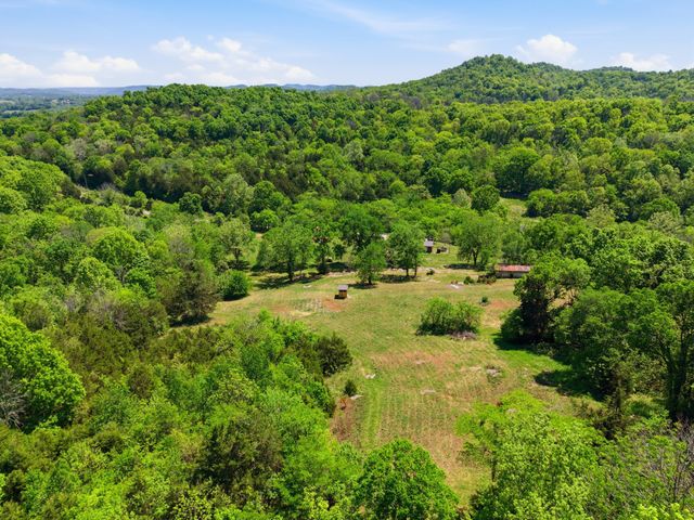 1840 Rock Springs Rd, Watertown, TN 37184