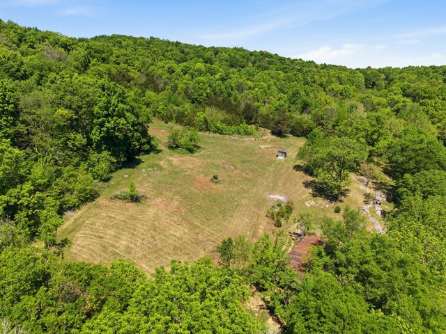1840 Rock Springs Rd, Watertown, TN 37184