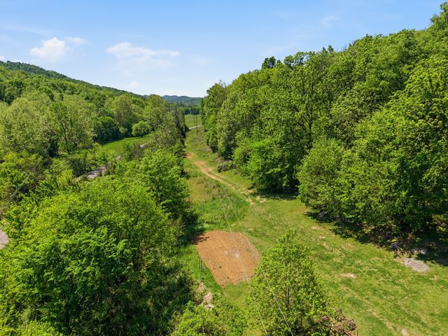 1840 Rock Springs Rd, Watertown, TN 37184