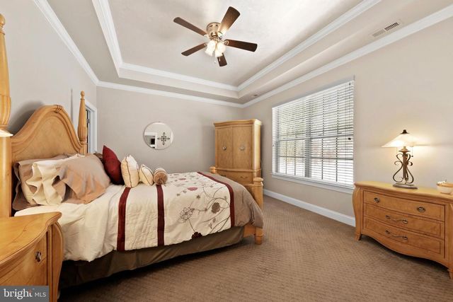 34 KATIE CT, Mullica Hill, NJ 08062
