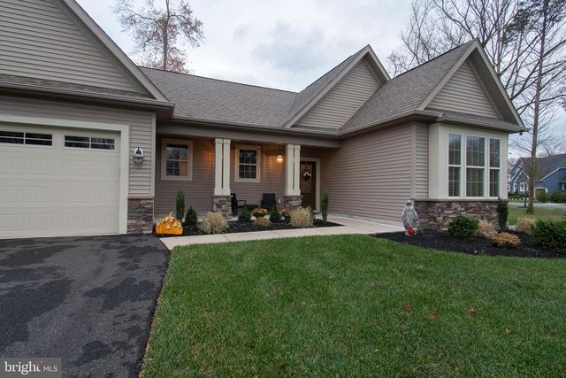 34 KATIE CT, Mullica Hill, NJ 08062