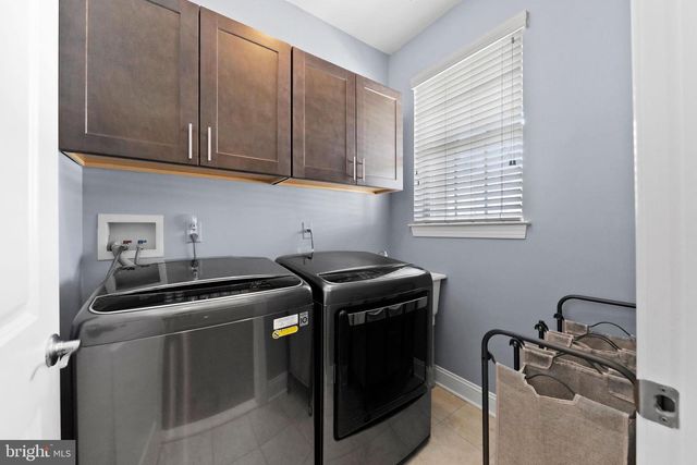 34 KATIE CT, Mullica Hill, NJ 08062