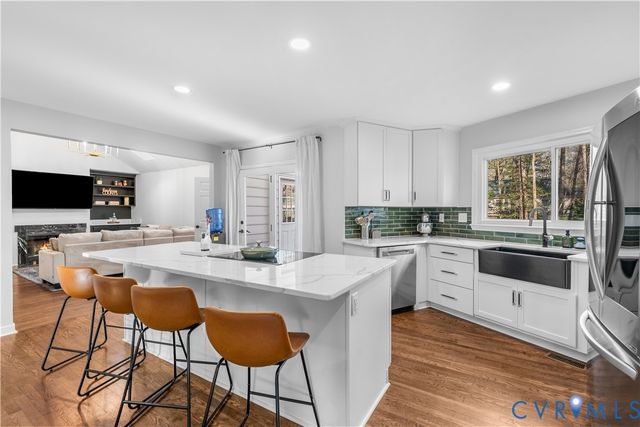 15006 Rosebay Forest Dr, Midlothian, VA 23112