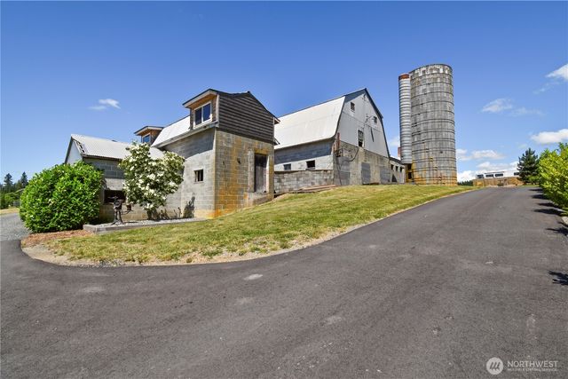 12419 Hilltop Road, Arlington, WA 98223