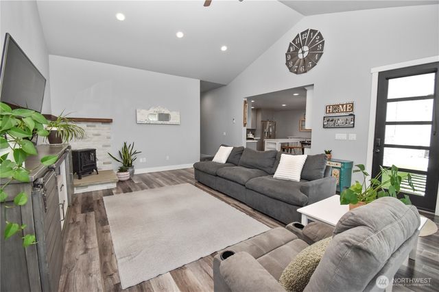 12419 Hilltop Road, Arlington, WA 98223