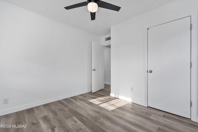 3617 S Mission Road, Tucson, AZ 85713