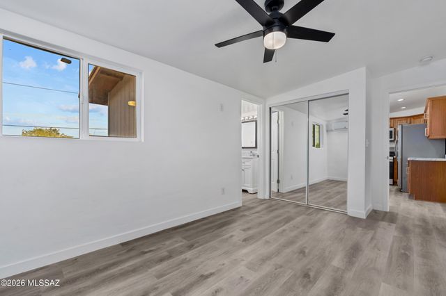 3617 S Mission Road, Tucson, AZ 85713