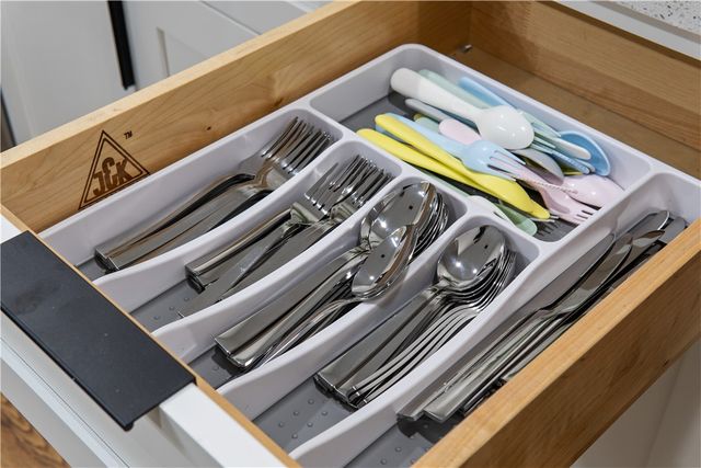 525 Alpine Ave, Central North Side, PA 15212