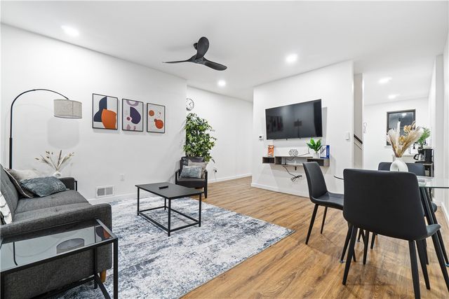 525 Alpine Ave, Central North Side, PA 15212