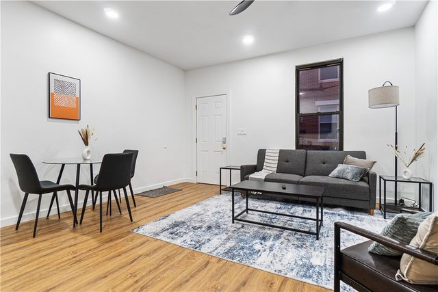 525 Alpine Ave, Central North Side, PA 15212