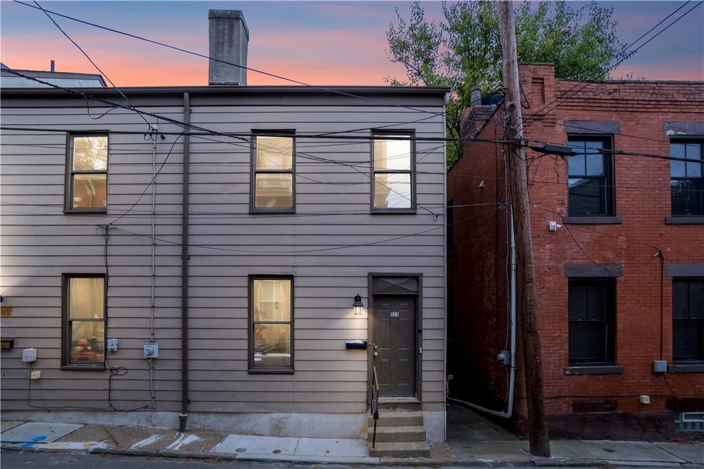 525 Alpine Ave, Central North Side, PA 15212